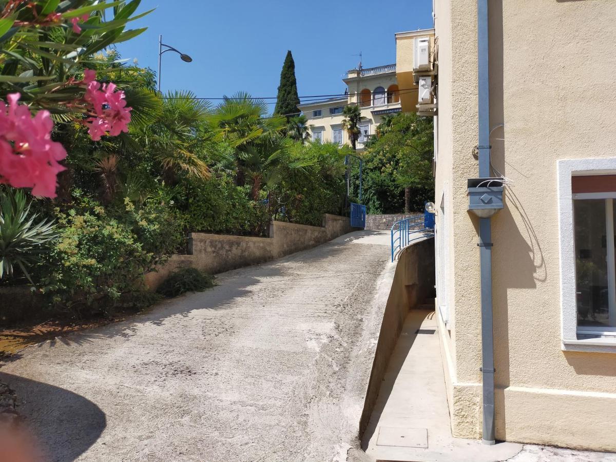 Apartments Ivna Bilek Opatija Extérieur photo
